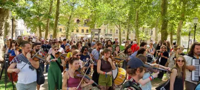 Glasbeniki zbrani v Zvezda parku. Foto: Vesna Levičnik