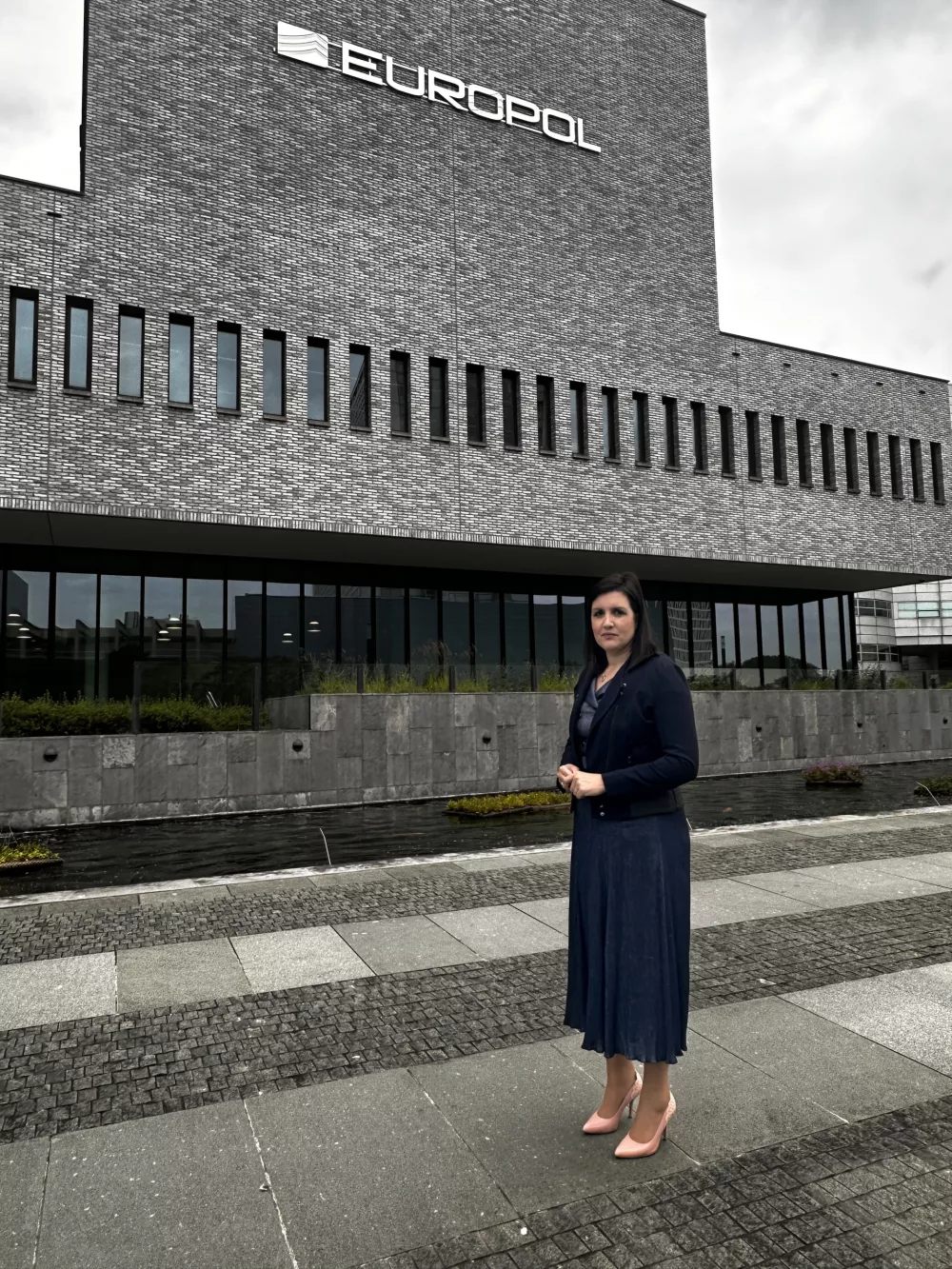 Bernarda &Scaron;krabar Damnjanović, MA, CEO, detective license 113, year 2006, certified international investigatorDetektivsko varnostna agencija, d. o. o. 