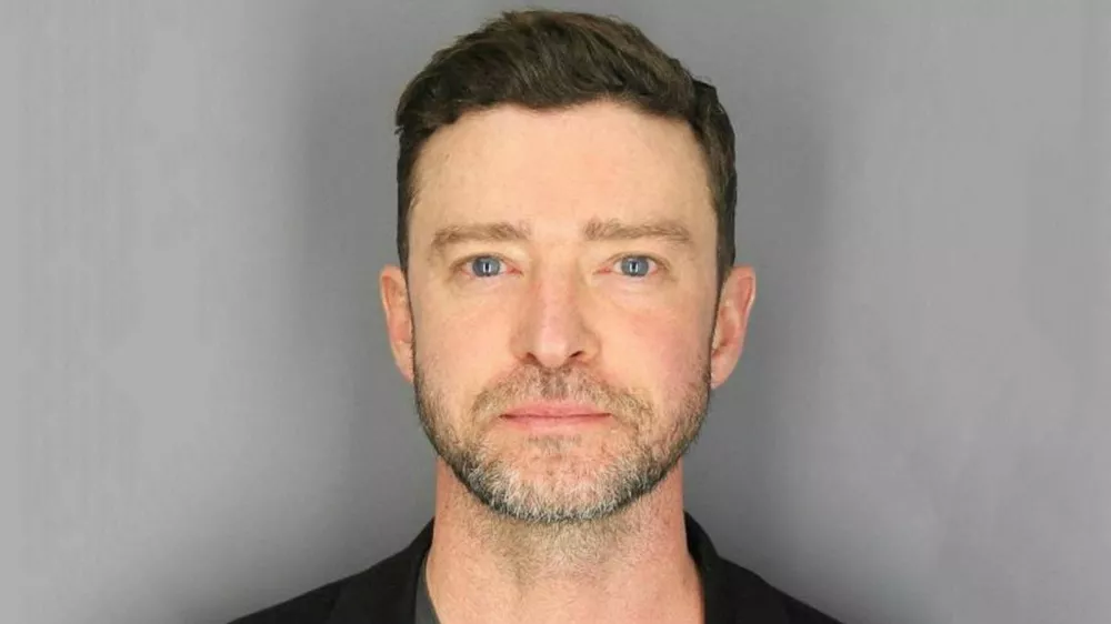 Justin Timberlake na policijski fotografiji po tem, ko so ga ustavili zaradi vožnje pod vplivom alkohola. (Foto: Sag Harbor Police Department)