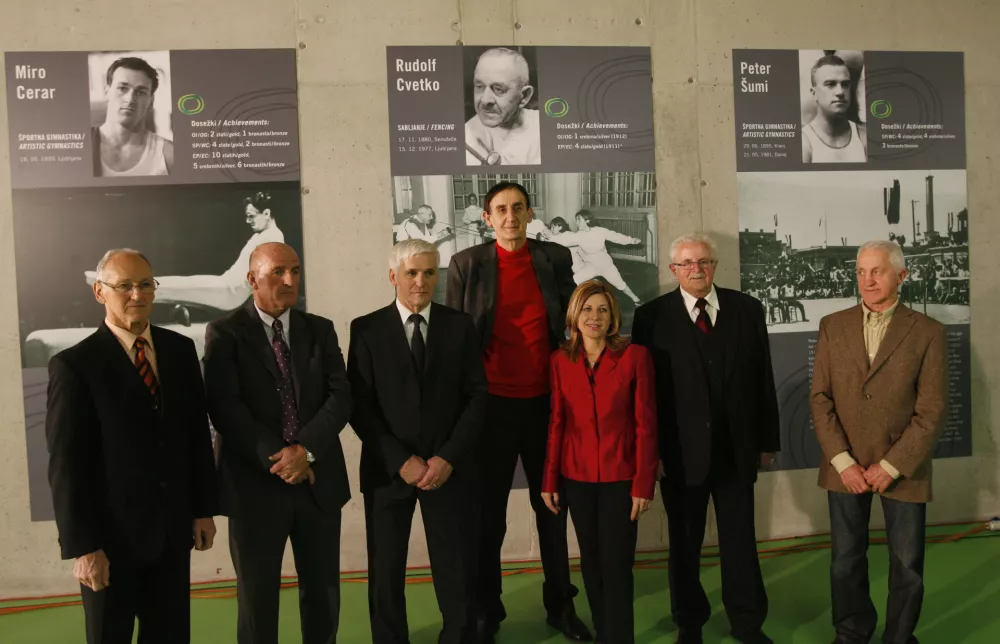 Miro Cerar, Brane Oblak, Rudi Hiti, Aljo&scaron;a Žorga, Mima Jau&scaron;ovec, Miroslav Steržaj in Albin Felc. - Hram slovenskih &scaron;portnih junakov - Dru&scaron;tvo &scaron;portnih novinarje Slovenije odprlo spominski prostor najbolj&scaron;ih slovenskih &scaron;portnikov, ki so se z izjemnimi dosežki izkazali v mednarodnem merilu. Dvorana Stožice - //FOTO: Tomaž Skale / Foto: Tomaž Skale