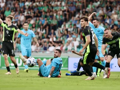 Olimpija - Egnatia, konferenčna liga