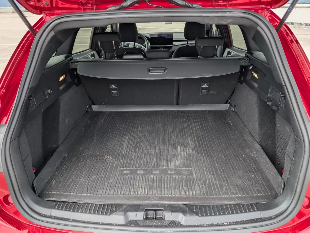 Ford fokus: Evropski kavboj, ki jezdi v sončni zahod