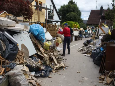 - 10.08.2023 &ndash; Sneberje - Snebersko nabrežje -Najhuj&scaron;a naravna ujma v zgodovini Slovenije - prizadeti dve tretjini države - ujma - poplave &ndash; zemeljski plazovi &ndash; neurja - //FOTO: Bojan Velikonja