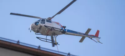 11.04.2025 Helikopter nad gradom - posek dreves na grajskem gričuFOTO: Nik Erik Neubauer