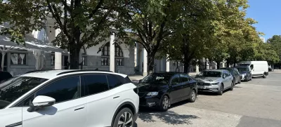 Komu je z avtom dovoljeno na tržnico in kdaj?