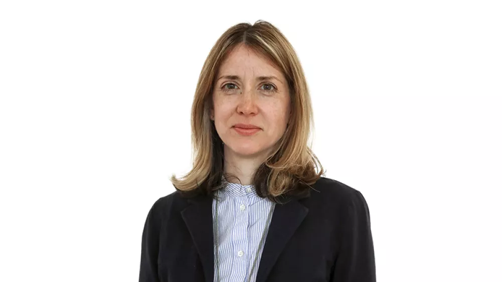 Veronika Rupnik ŽenkoZA ONLINE - Redakcija Dnevnik 2024 - portreti za komentarje in kolumne - kolumnisti - komentatorji &ndash; novinarji - portret //FOTO: Luka Cjuha / Foto: Luka Cjuha