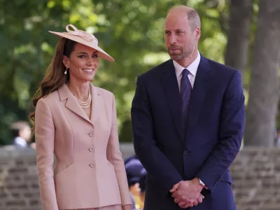 Britain's Kate, Princess of Wales and Prince William join Britain's King Charles III and Queen Camilla to welcome French President Emmanuel Macron and his wife Brigitte to Windsor Castle in Windsor, England, Tuesday, July 8, 2025.(AP Photo/Alberto Pezzali, Pool)