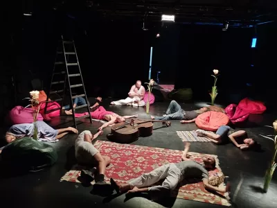 KUD Ljud: Srečevanja, Po&scaron;ta, 2025