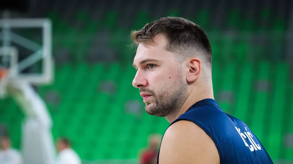 Ljubljana, dvorana Stozice.Trening moske clanske kosarkarske reprezentance v okviru priprav na evropsko prvenstvo.Kosarkar Luka Doncic.