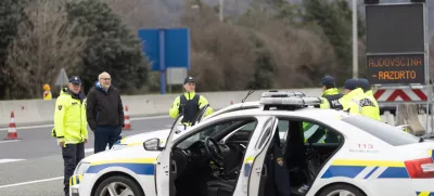 Policija med delom. Slika je simbolična. / Foto: iStock