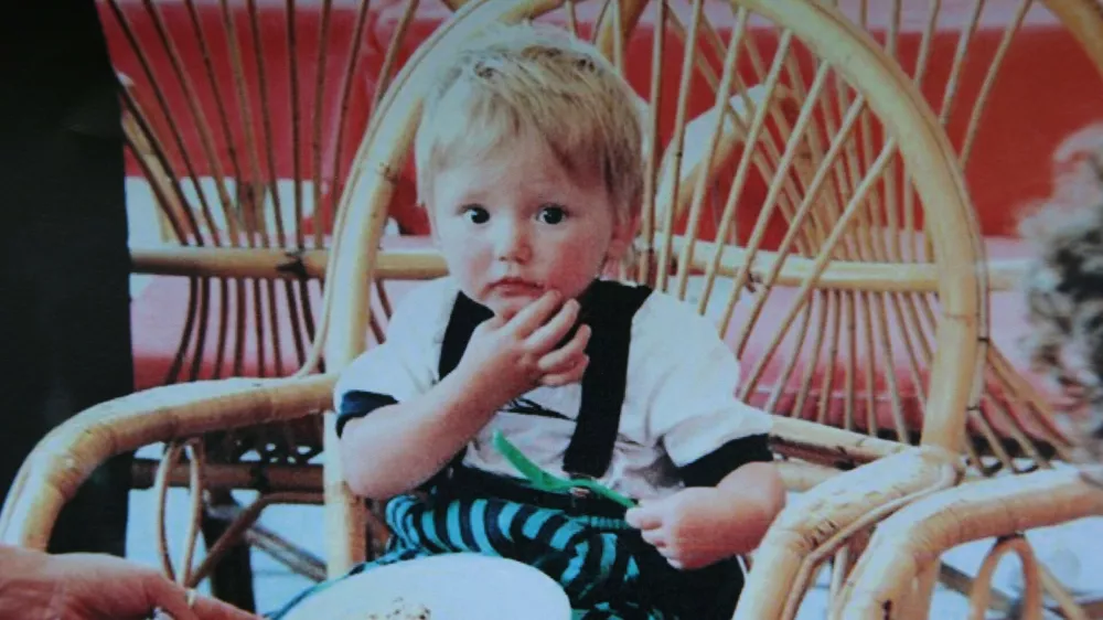 Ben Needham. Police have told Ben Needham's mum her missing son is now feared dead. For 25 years Kerry Needham has believed her missing son Ben is still alive.,Image: 300007900, License: Rights-managed, Restrictions: follow us on twitter - @swnsbrowse our website - swns.comemail pix@swns.com, Model Release: no / Foto: Profimeda