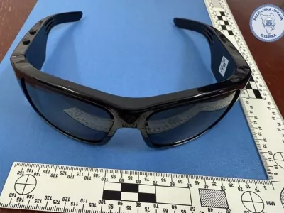 Prijeli več mo&scaron;kih: Nad gole otroke s pisali, hladilnimi skrinjami in urami