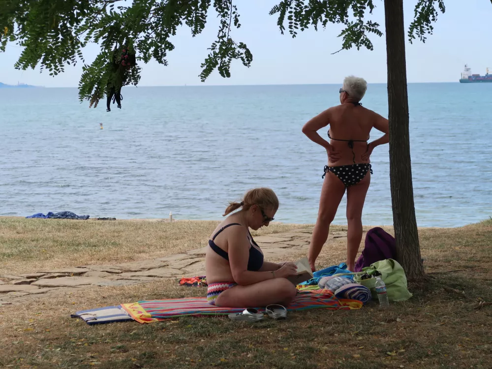 Poletje, morje, plaža, Ankaran, kopalci