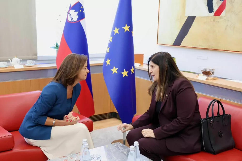 Varsen Agabekjan &Scaron;ahin in Tanja Fajon