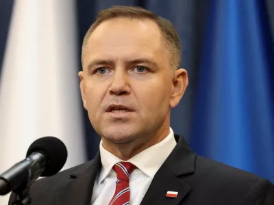 FILE PHOTO: Polish President Karol Nawrocki gives a statement to the media at the presidential palace in Warsaw, Poland, August 21, 2025. REUTERS/Kuba Stezycki/File Photo