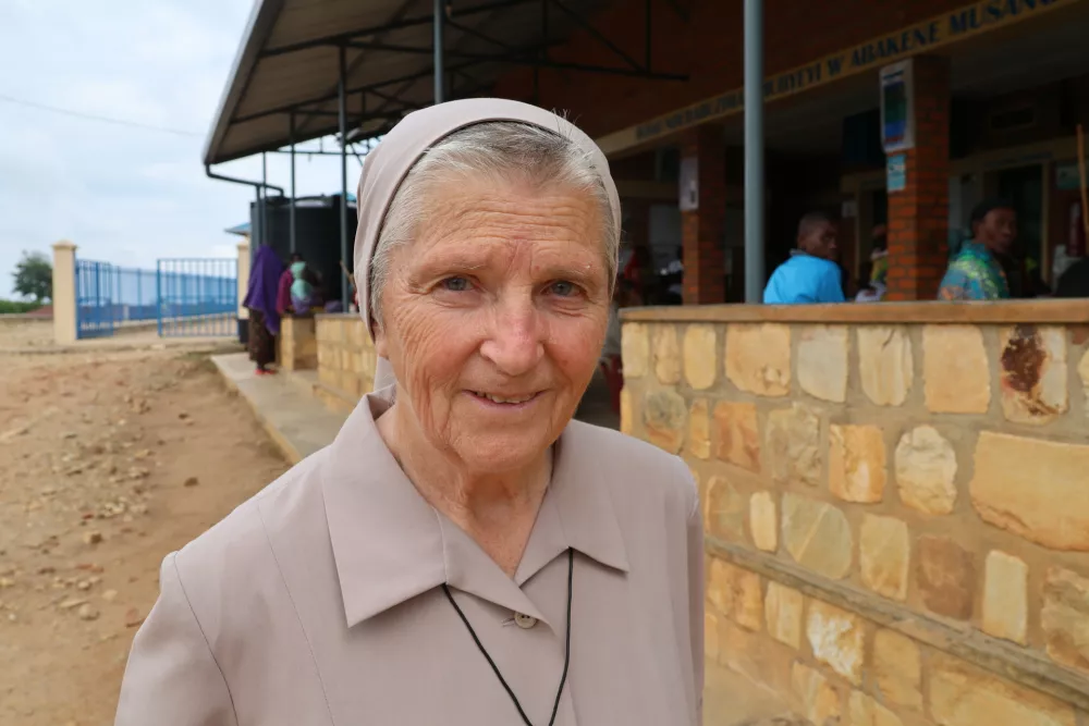 Dostojanstvo, zgrajeno s slovensko pomočjo: &raquo;Slovenija ima veliko srce&laquo;