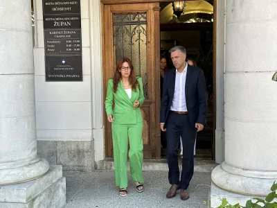 Novo mesto, Mestna hisa.Izjava po delovnem sestanku ministrice za pravosodje Andreje Katic in novomeskega zupana Gregorja Macedonija.