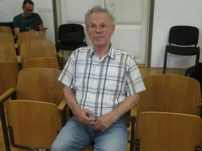 Obsojen zaradi udarcev s sekiro pravi: &ldquo;Niti 15-krat je nisem&rdquo;