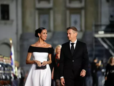 Septembra se bosta poročila Tina Gaber in Robert Golob, poročil ju bo menda sam Zoran Janković.