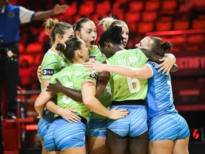 Tajska, Nakhon Ratchasima.Slovenska zenska odbojkarska reprezentanca na svetovnem prvenstvu na Tajskem.Foto: VolleyballWorld