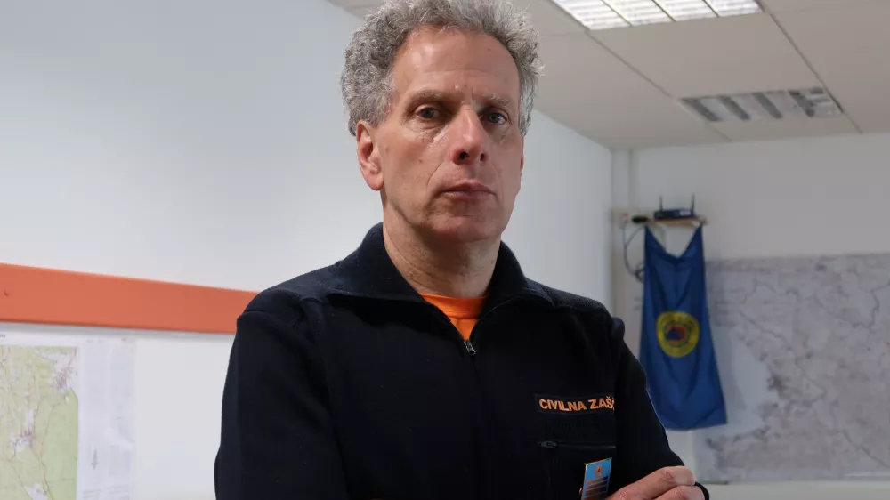 Regijski &scaron;tab civilne za&scaron;čite za Notranjsko, civilna za&scaron;čita, za&scaron;čita in re&scaron;evanje,poveljnik Sandi Curk