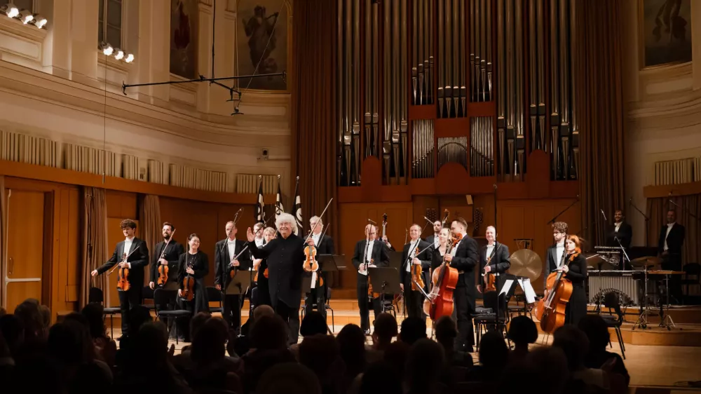 Slovenska filharmonijaM&uuml;nchenski virtuoziLorenz Nasturica-Herschcowici, solist/dirigentLjubljana Festival