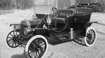 Ford model T leta 1910 / Foto: Wikipedija
