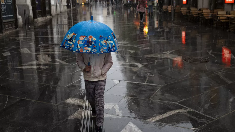 Podnebne spremembedepresijavarnostotrocistiskazlorabanasilje v družini- 16.04.2024 - sneg v LjubljaniFOTO: Nik Erik Neubauer / Foto: Nik Erik Neubauer