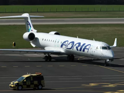 letalo Canadair Regional Jet CRJ900- Slovenski letalski prevoznik Adria Airways -     //FOTO: Luka Cjuha