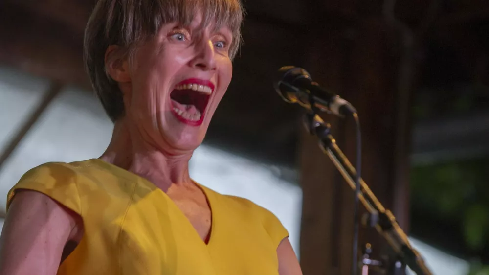 &ldquo;Delamo, čaramo, čaramo lepe stvari&rdquo;