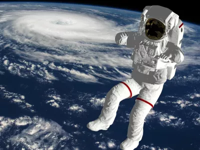 Goljufije zdaj sežejo že onkraj na&scaron;ega planeta. / Foto: Istock