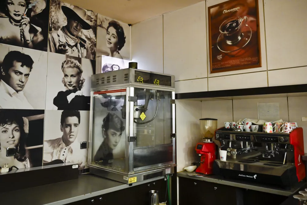 05.09. 2025 - Kino Komuna - priprava na predstavo MGL Foto: Nik Erik Neubauer 