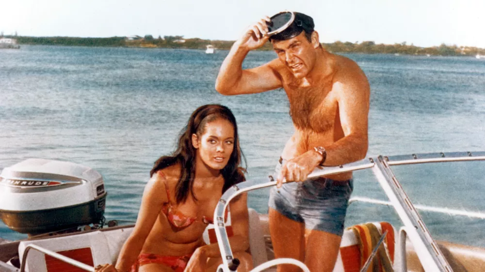 Claudine Auger in Sean Connery / Foto: Profimedia