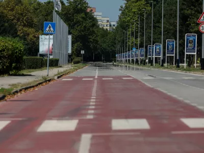 16.08.2025., Zagreb - Visoke temperature ispraznile su jezero Jarun, jedno od omiljenih mjesta za rekreaciju mnogih gradjana Grada Zagreba. Photo: Igor Kralj/PIXSELL