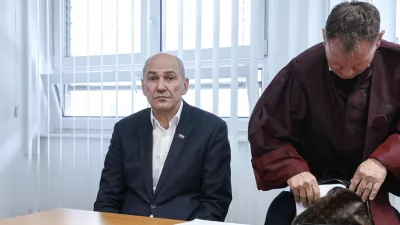 Franci Matoz, Janez Jan&scaron;a- 15.04.2025 - sojenje Janezu Jan&scaron;i v zadevi Trenta v Celju//FOTO: Jaka Gasar