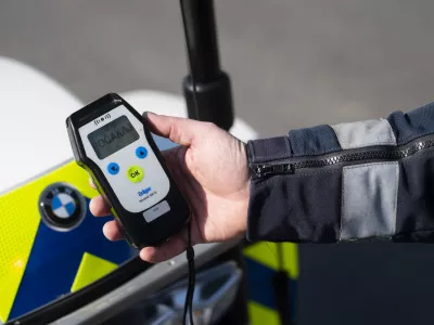 prometni nadzorpolicija - simbolična fotografijaprometna policijavarnost v prometupolicija na motorjihmotoristična policijaprehitri voznikiavtocestna policijaalkotestalkohol v prometu08.04.2025 Policijski nadzor, počivali&scaron;če PovodjeFOTO: Nik Erik Neubauer