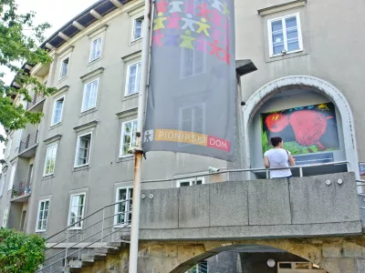 - ilustrativna fotografija- Pionirski dom v Ljubljani 2013 - Center za kulturo mladih - Vilharjeva cesta 11   //FOTO: Tomaž Zajel&scaron;nik