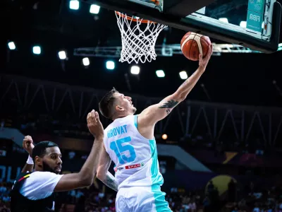 Gregor Hrovat, Slovenija