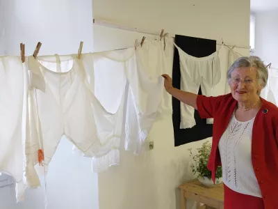 'Spodi nč, gor pa bl mau': intimni del življenja na&scaron;ih prednikov