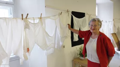 'Spodi nč, gor pa bl mau': intimni del življenja naših prednikov