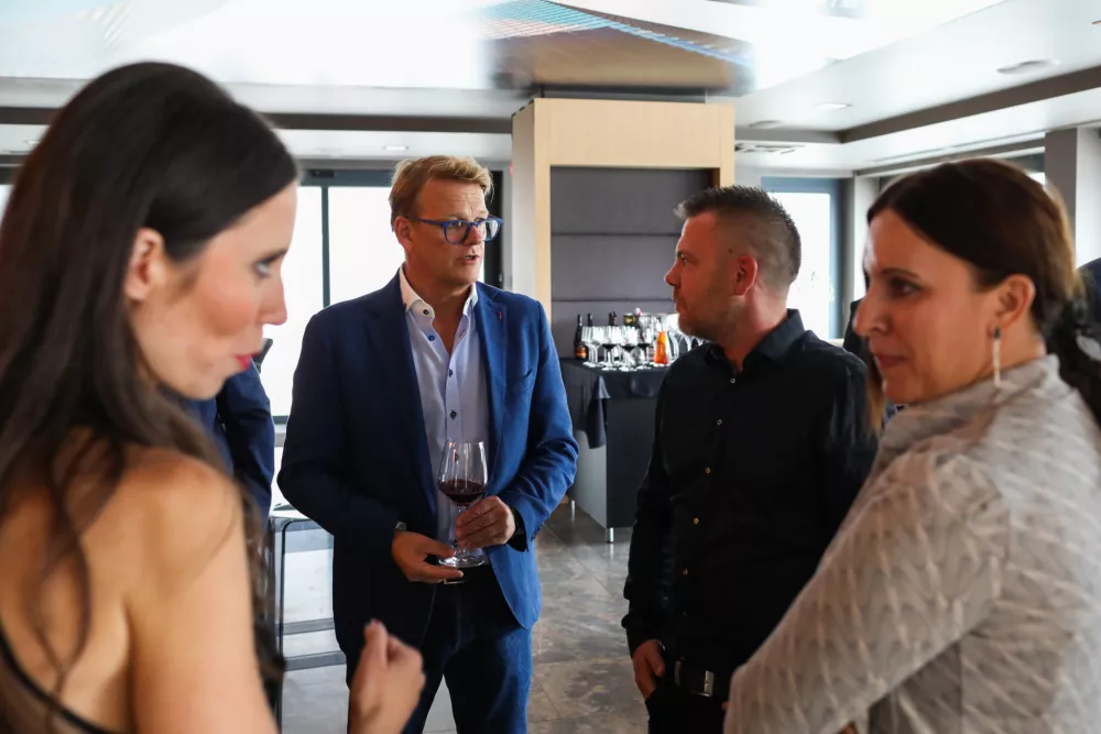 - Roman Mikolič, ROSI Teh d.o.o.- Anti&scaron;a Korljan, voditelj,- 11.09.2025. - Regijski izbor Gazela 2025 podravsko pomurske regije v Mariboru.//FOTO: Bojan Velikonja