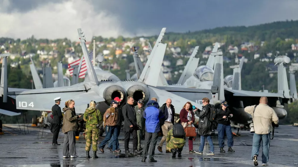 The world's largest aircraft carrier, USS Gerald R. Ford, arrives in Oslo together with Norwegian vessels to strengthen cooperation in the Total Defense, Oslo, Norway, September 12, 2025. NTB/Fredrik Varfjell via REUTERS  ATTENTION EDITORS - THIS IMAGE WAS PROVIDED BY A THIRD PARTY. NORWAY OUT. NO COMMERCIAL OR EDITORIAL SALES IN NORWAY.