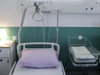 - nadstandardna poporodna soba - - 29.06.2022 &ndash; Porodni&scaron;nica Ljubljana - odprtje &scaron;tirih nadstandardnih poporodnih sob na KO za perinatologijo Ginekolo&scaron;ke klinike UKC Ljubljana,1. nadstropje, &Scaron;lajmerjeva ulica 4, //FOTO: Jaka Gasar