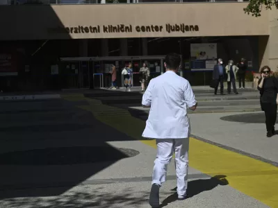 zdravstveni delavci - Univerzitetni klinični center - UKC Ljubljana- 22.09.2022 &ndash; simbolična fotografija &ndash; javno zdravstvo - zdravstveni sistem &ndash; zdravje &ndash; //FOTO: Nik Erik Neubauer