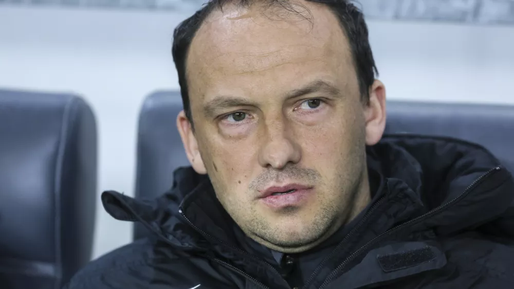 trener NK Olimpija Darko Karapetrović   - nogomet - Olimpija: Maribor, Prva liga - 22. krog:   //FOTO: Jaka Gasar