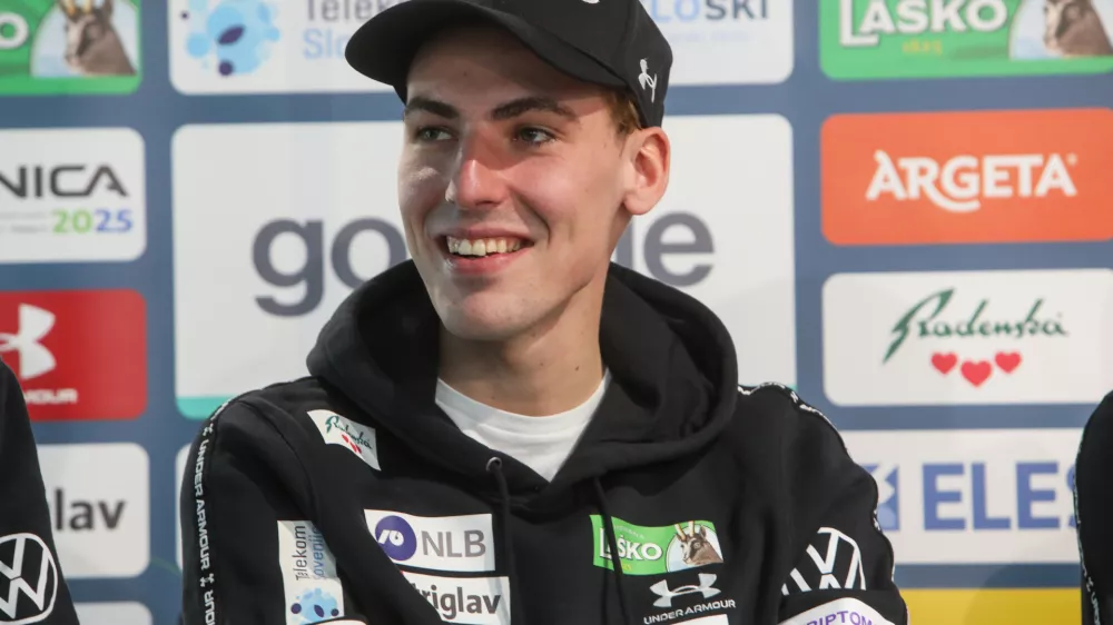 - Timi Zajc.- 25.03.2025. - Novinarska konferenca mo&scaron;ke reprezentance Slovenije pred finalom svetovnega pokala v Planici.//FOTO: Bojan Velikonja