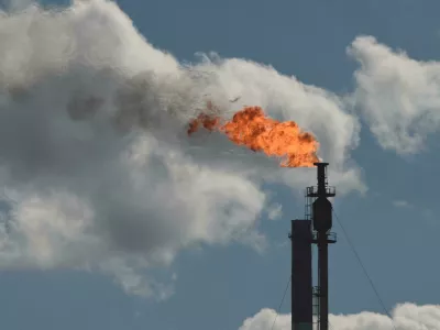 PWCJM8 Plume of PAO Gazprom factory pipe in Astrakhan, Russia