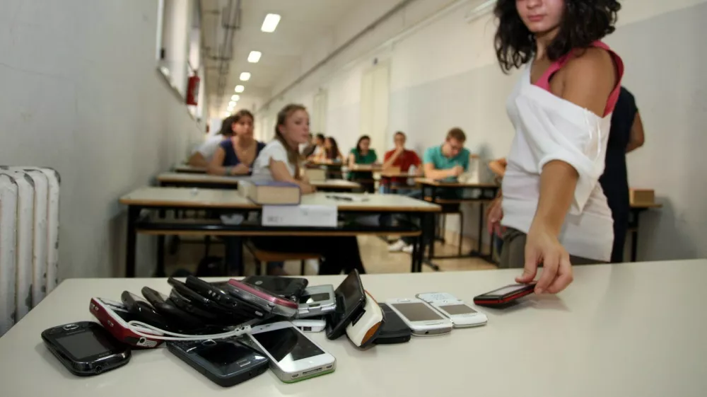 Italy - September 16, 2025.Italy is banning smartphone in schools..Italy bans cellphone use in schools during education hours. Cellphones use remain permitted only in exceptional cases, such as when they serve as assistive tools for students with disabilities or specific learning difficulties, or when justified by personal needs..The ban is effective from September 2025 in all public and private schools, including kindergartens, primary schools and all levels of secondary schools.Archive photo undated - Naples Italy,Image: 1037791799, License: Rights-managed, Restrictions: * France, Germany and Italy Rights Out *, Model Release: no