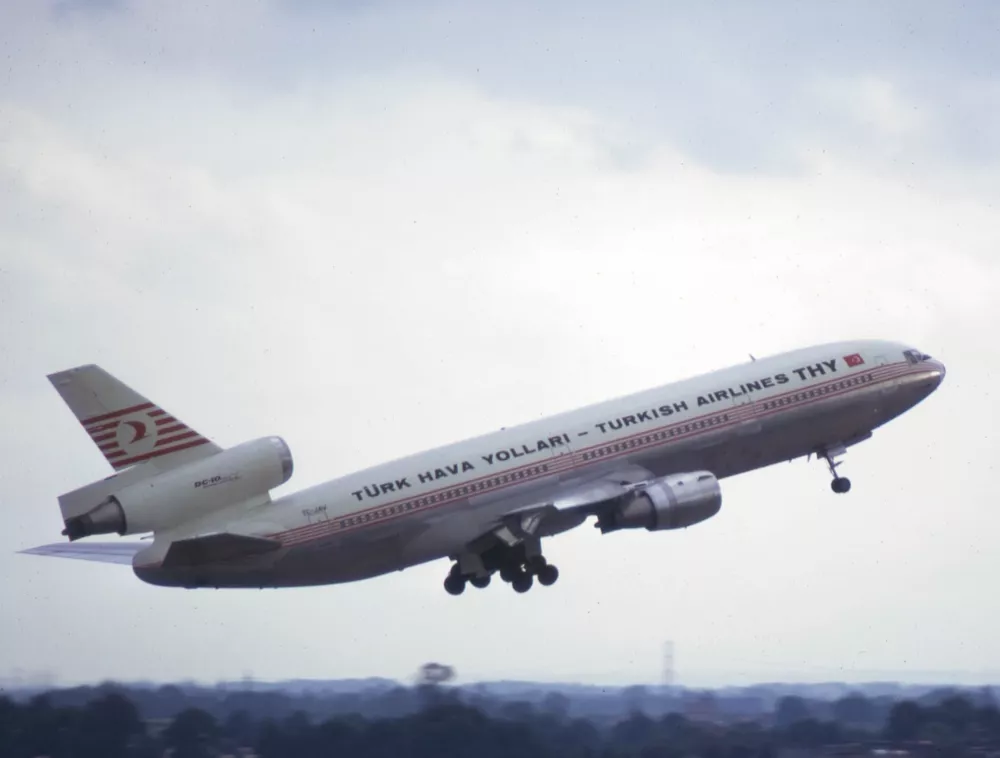 Letalo, posneto kak&scaron;no leto pred nesrečo. / Foto: Clipperarctic/wikipedia/cc