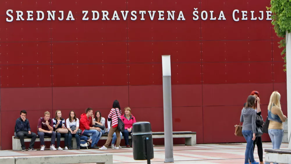 Srednja zdravstvena &scaron;ola Celje - dijaki//FOTO: Tomaž Skale